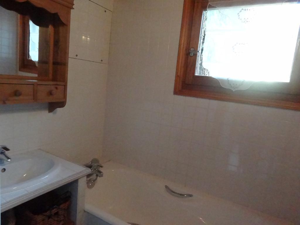 Les Nereides Studios Et Appartements Brides Les Bains Exteriér fotografie